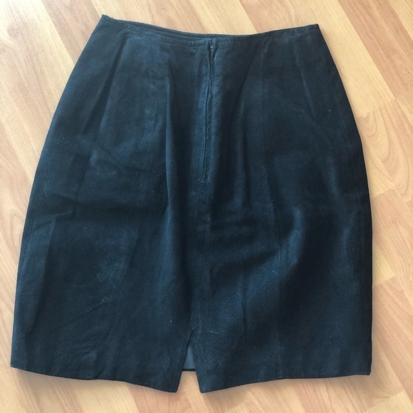 Chia Suede Leather Skirt Size 8 - Picture 6 of 13